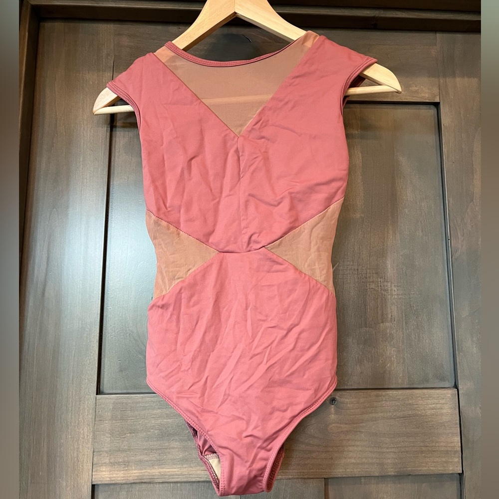 Pink/beige leotard